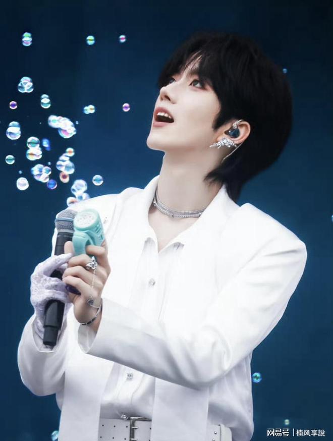 一根鸡柳引发的塌房：当品牌把八卦看得比食品安全更重要